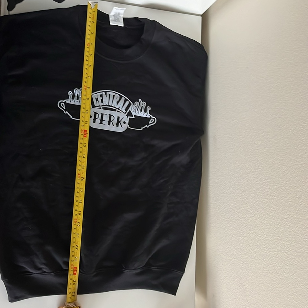 FRIENDS Central Perk Sweatshirt - Picture 5 of 5
